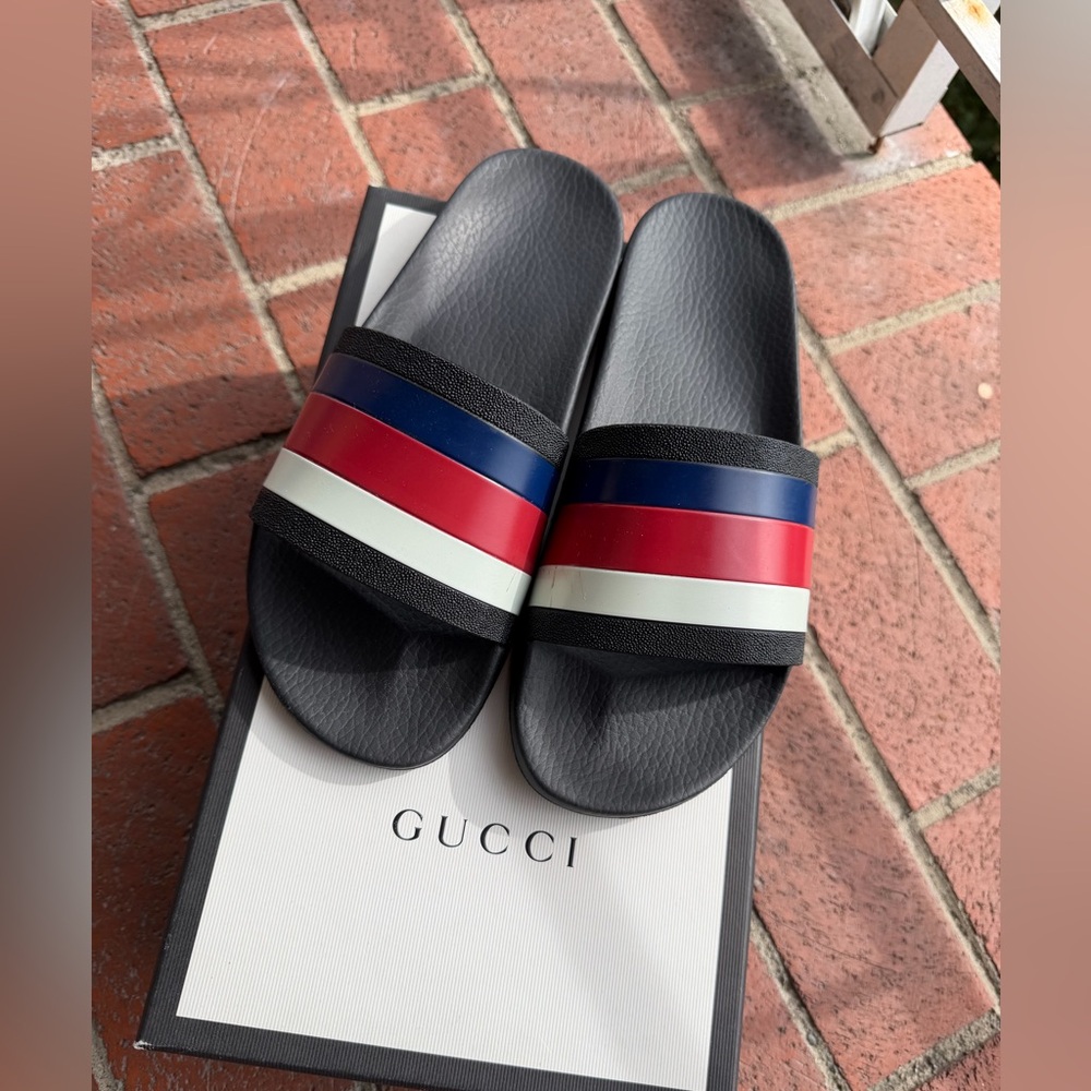 Gucci Men's Blue Slides with Red, Blue, and White Stripes